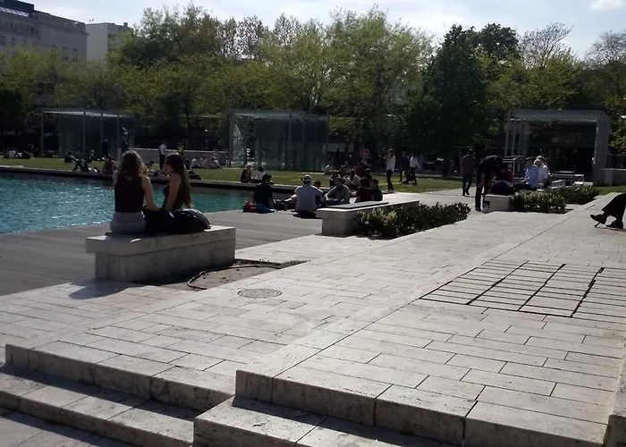 可穆北凯斯旅舍 旅馆 *