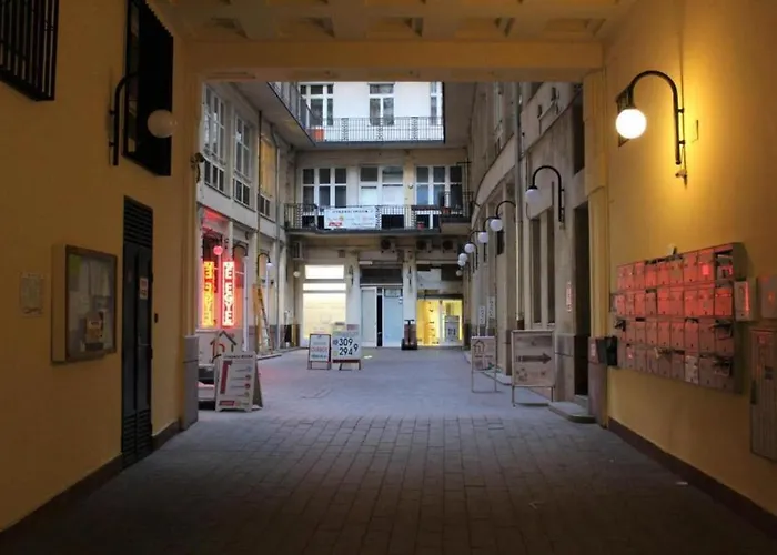 可穆北凯斯旅舍 旅馆 *